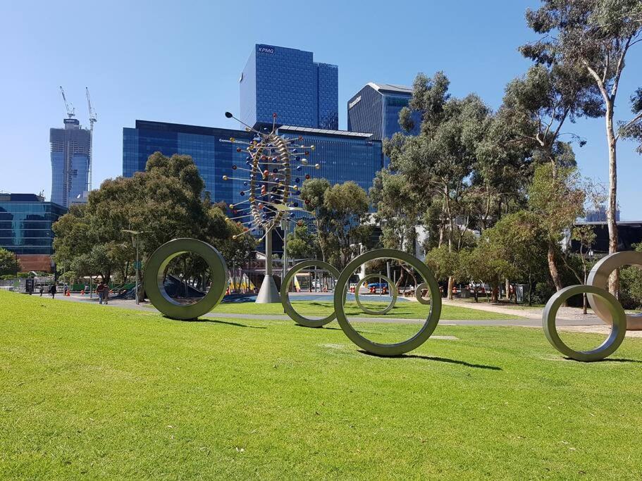 Melbourne Docklands Riverside Views 외부 사진