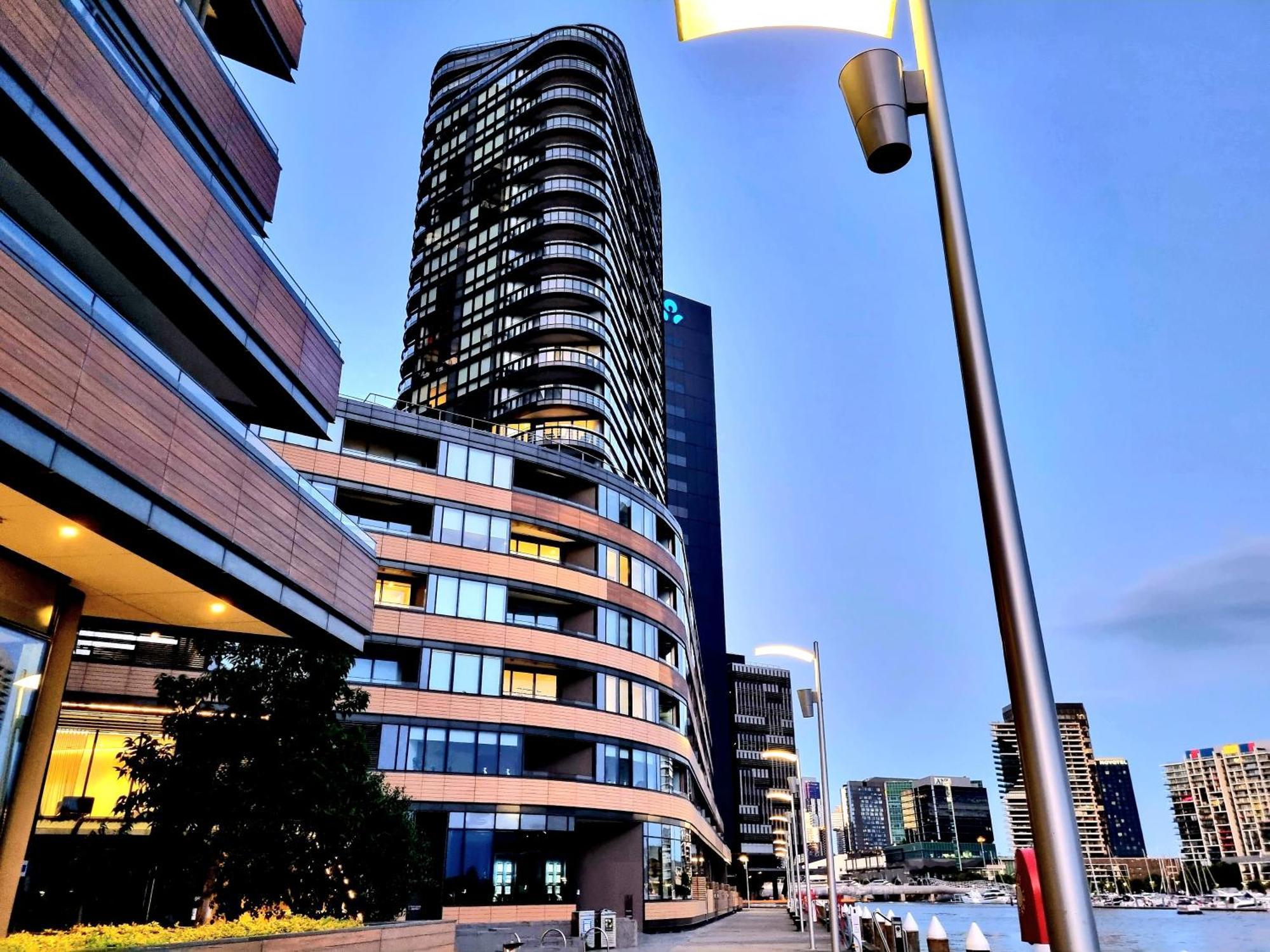 Melbourne Docklands Riverside Views 외부 사진